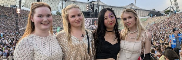 Julicorn97 Profile Banner