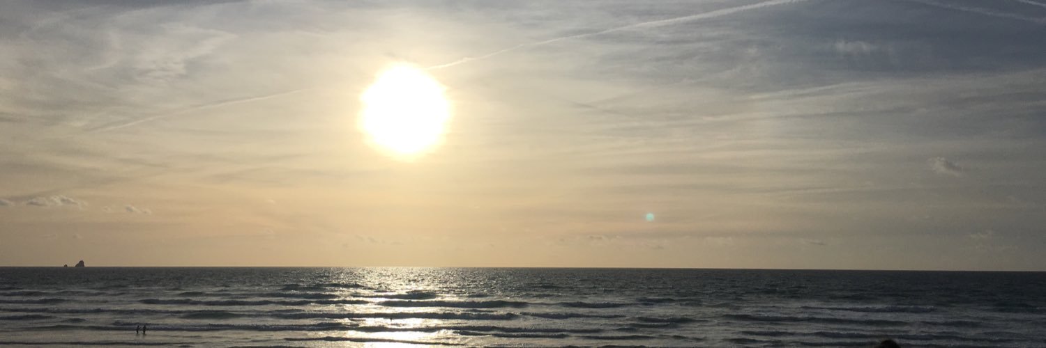 louisa_grainger's profile banner image