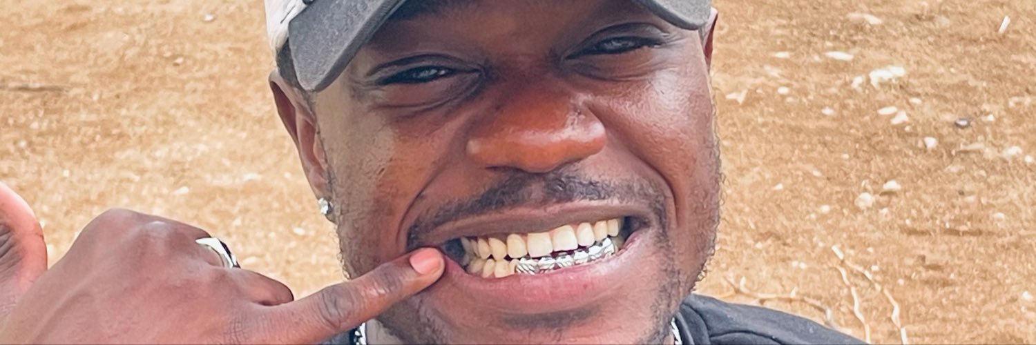 MarxTileni's profile banner image