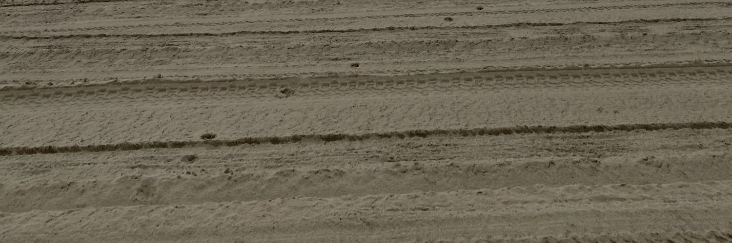 yembo's profile banner image