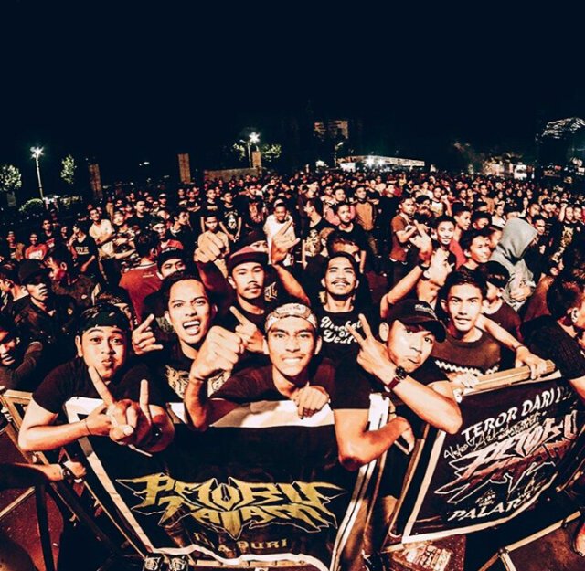 syapharian's profile banner image