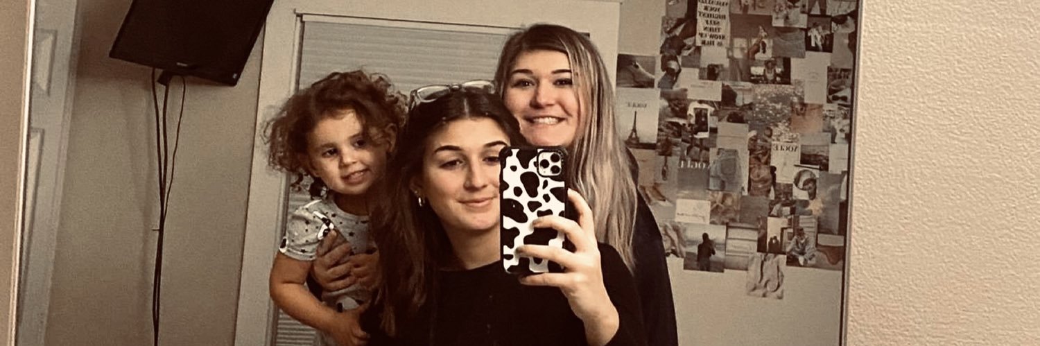 __emmmaaa__'s profile banner image