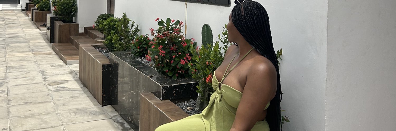 sen_szn's profile banner image