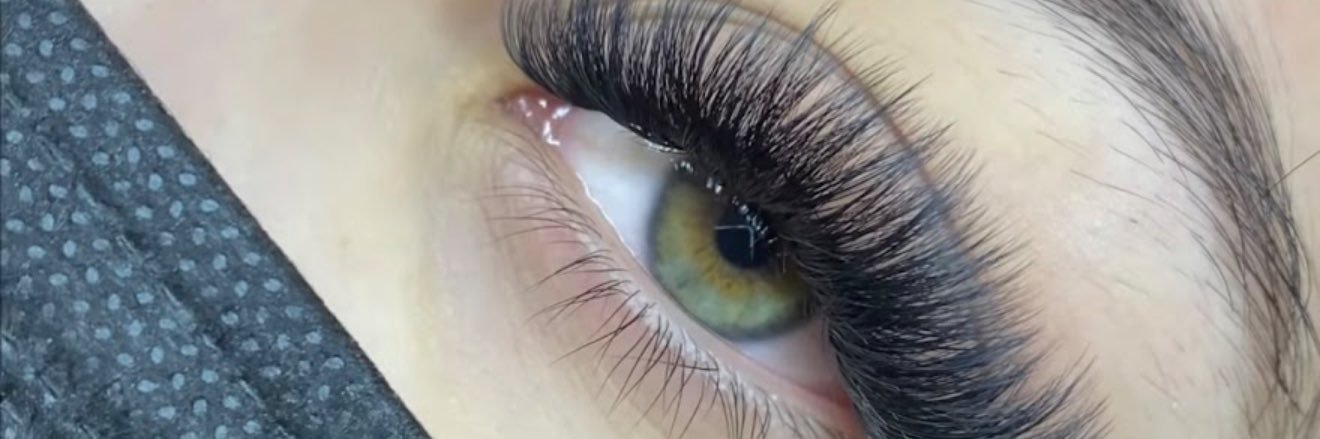lashesbychrissy's profile banner image