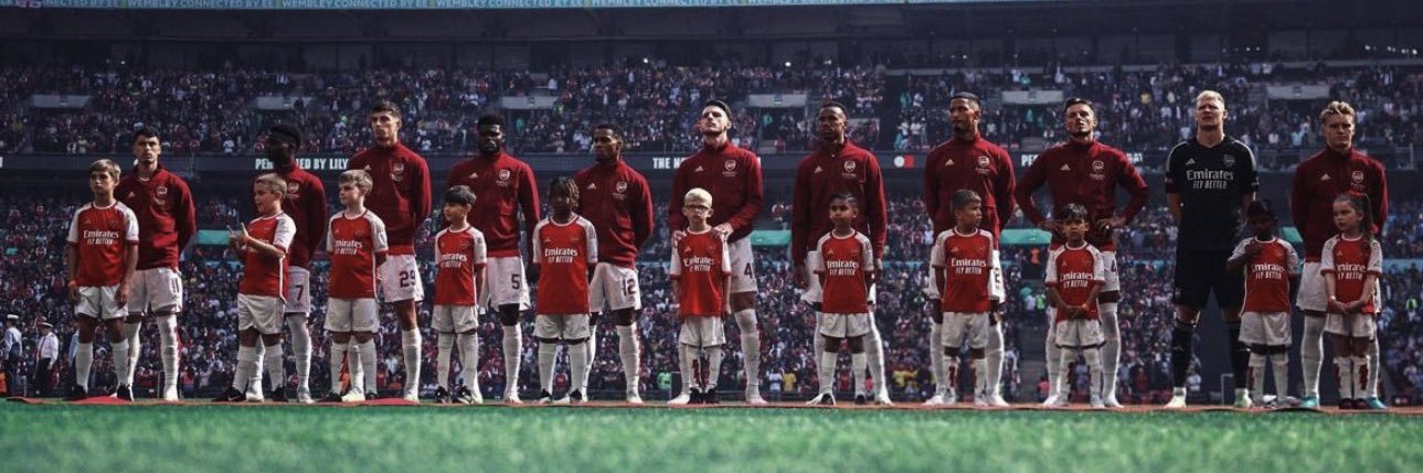 Papileye's profile banner image