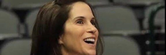 Jami Gertz banner