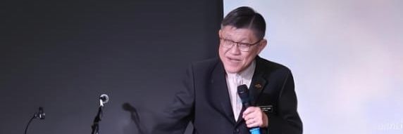 revalbertkang's profile banner image