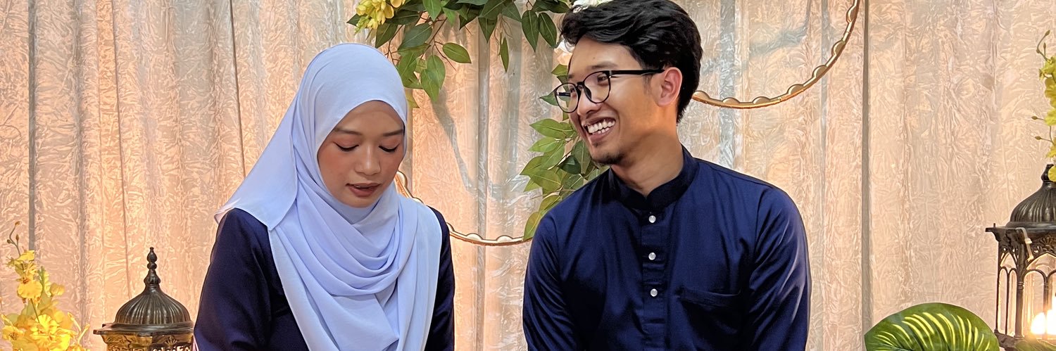nadzimee's profile banner image