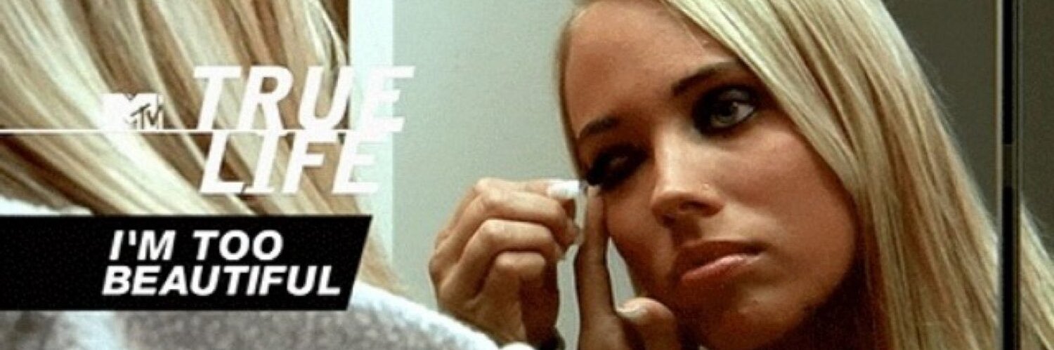 _laurelbae's profile banner image