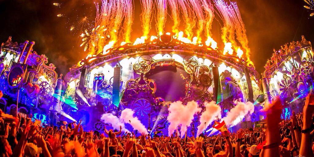 Flo26M's profile banner image