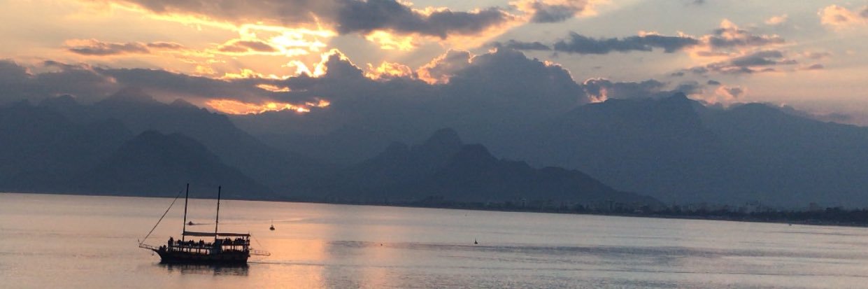 yldaysee's profile banner image