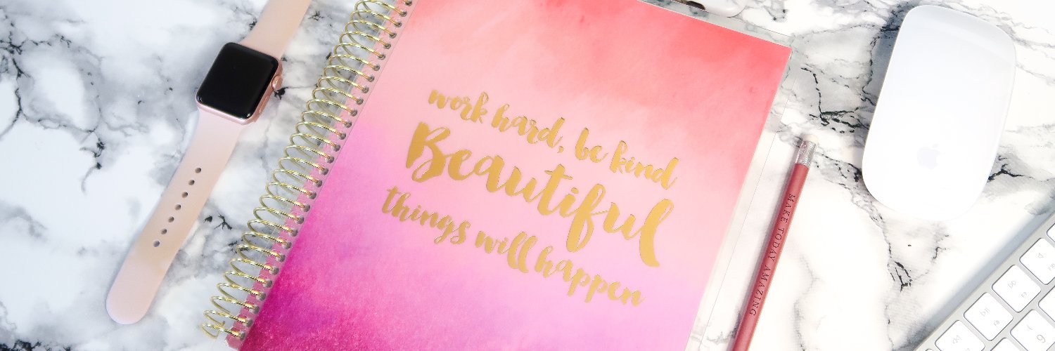 RachelHicks21's profile banner image