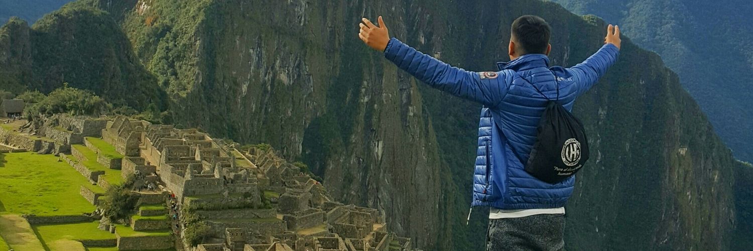 __sanchezluis's profile banner image