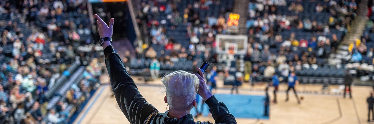 therobenx's profile banner image