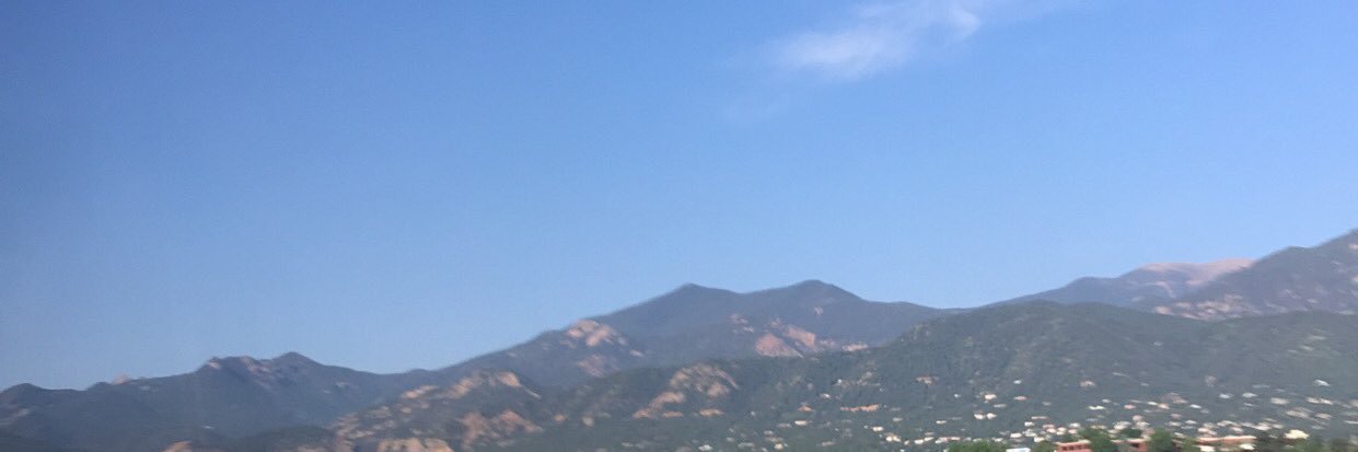 BENNETT banner
