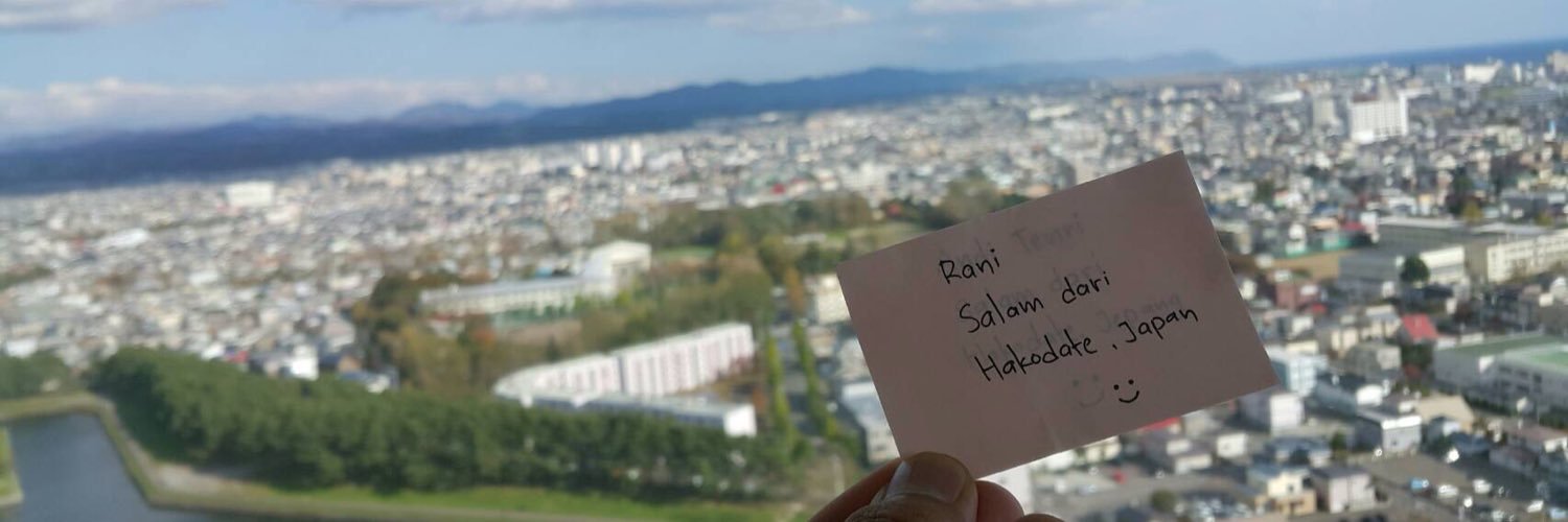 raniishtri's profile banner image