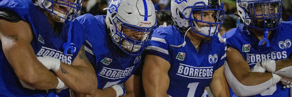 Coach De Leon banner