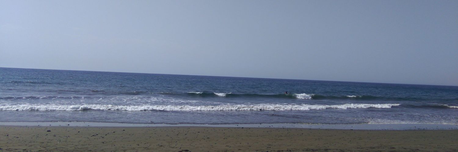 noemi_noa's profile banner image