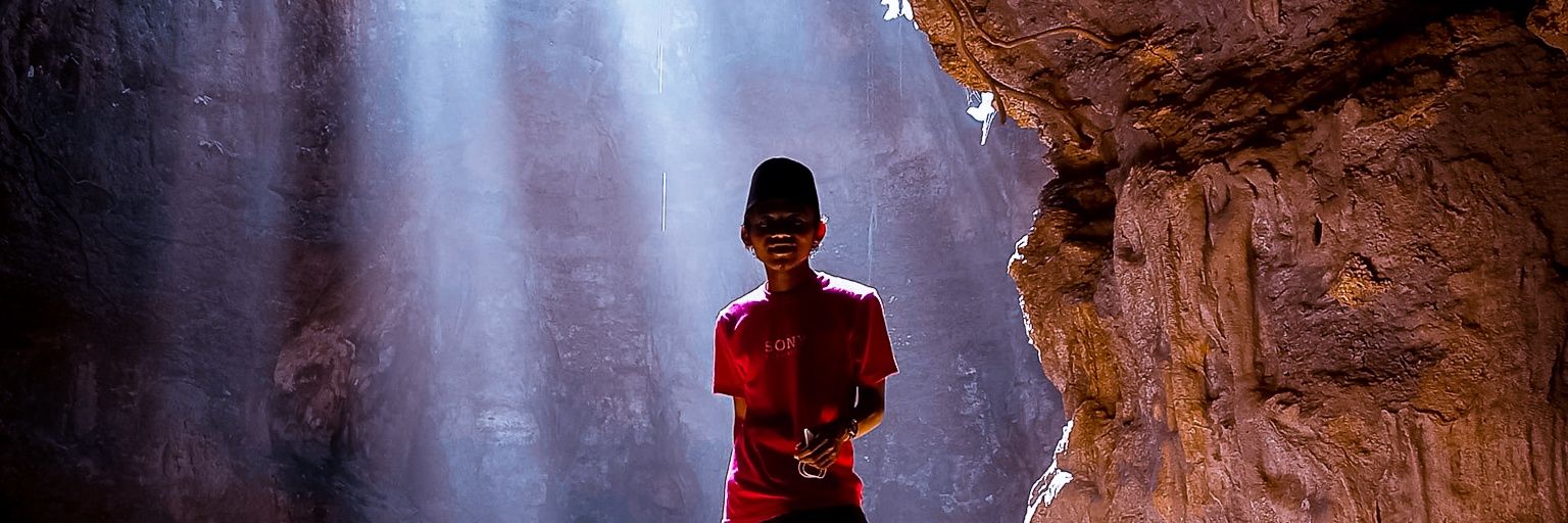 binlatief7's profile banner image