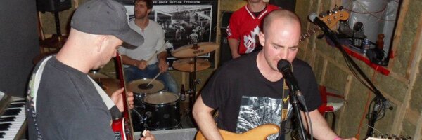 dbisdw Profile Banner