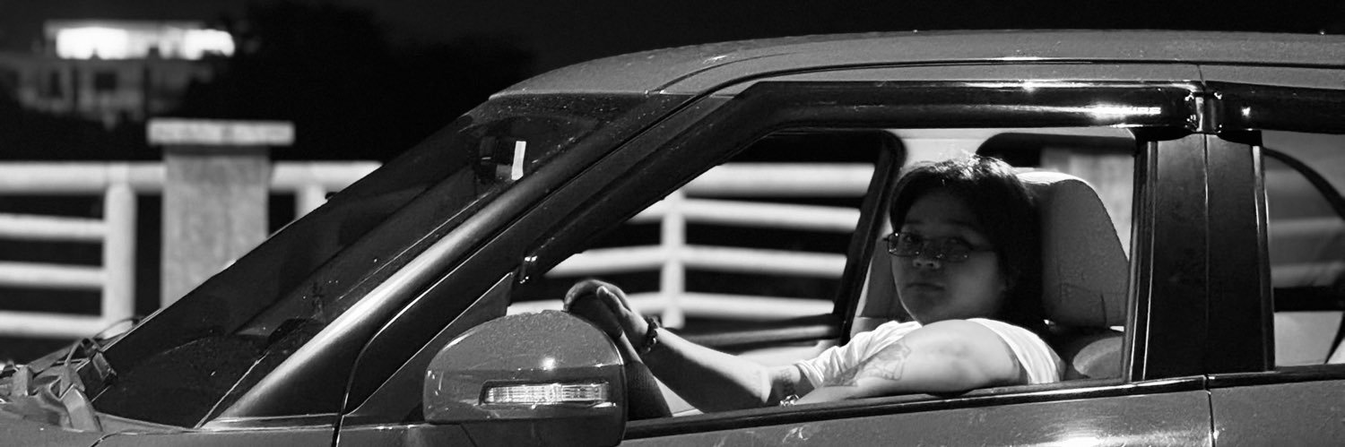 ItsMeLeniii's profile banner image