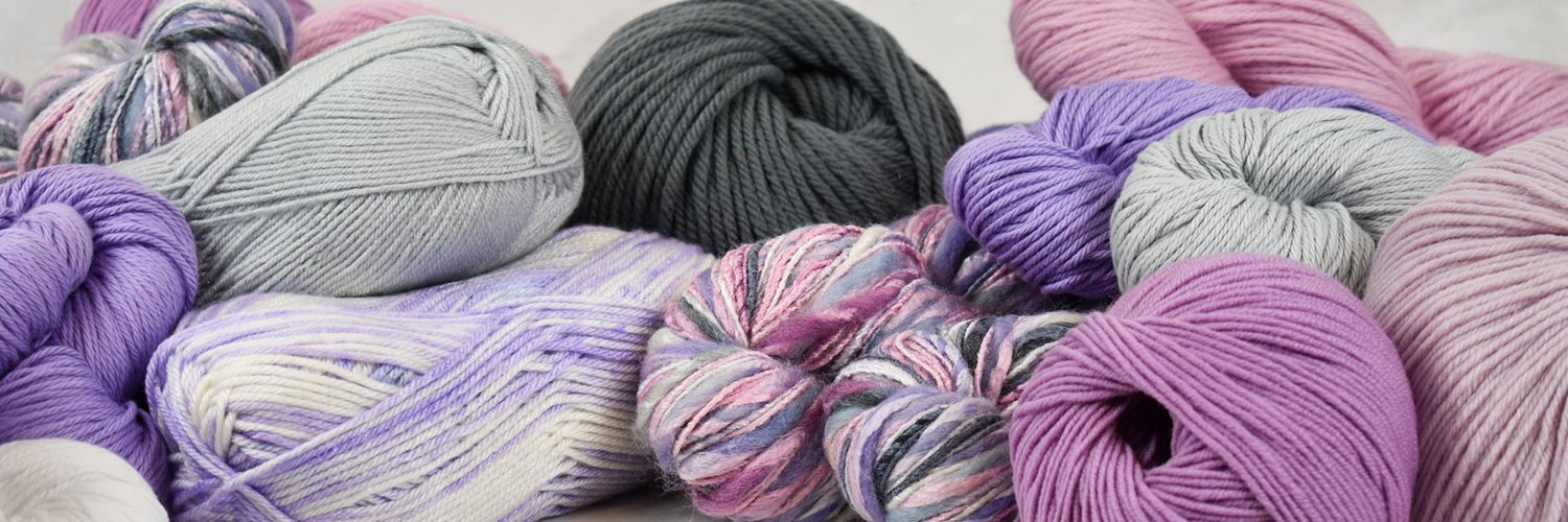 Universal Yarn banner