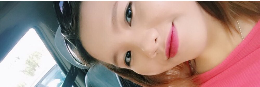 enni_pham's profile banner image