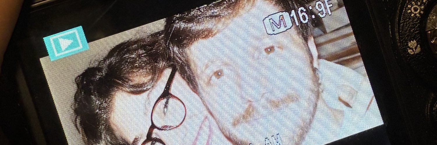 isarottoli_'s profile banner image