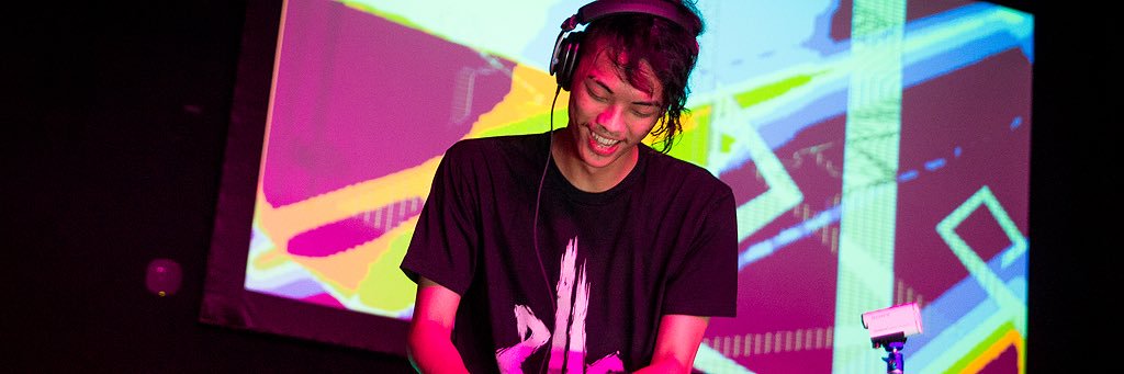 DosikLens's profile banner image