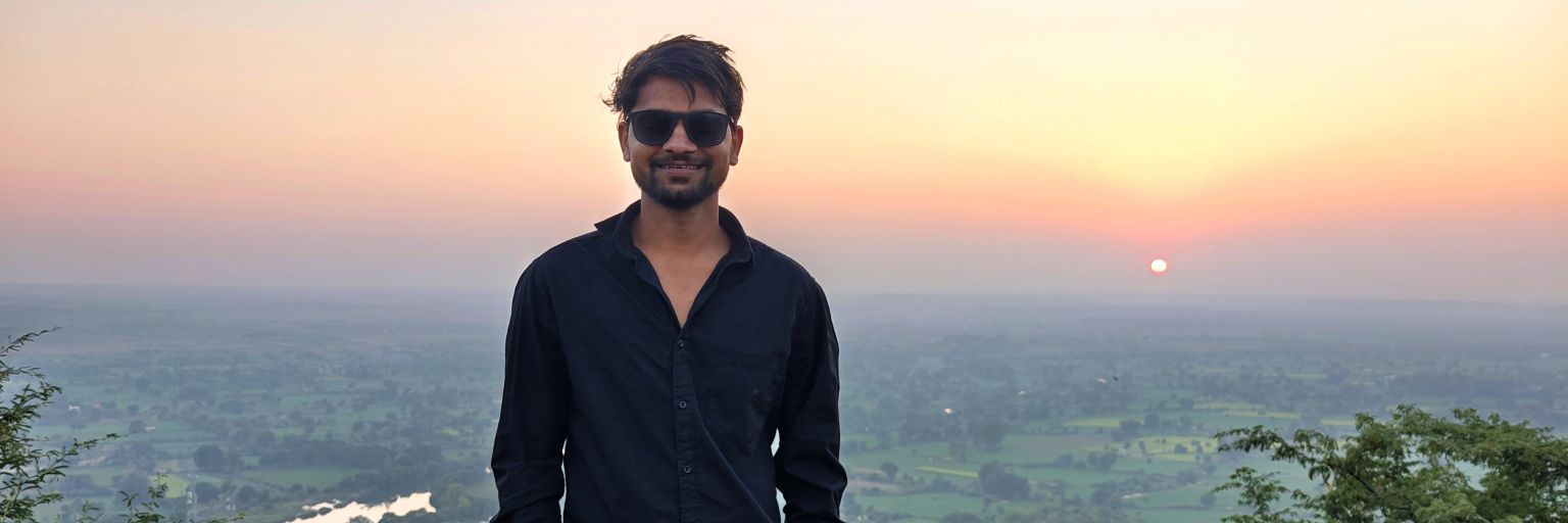 pradeepdkd's profile banner image