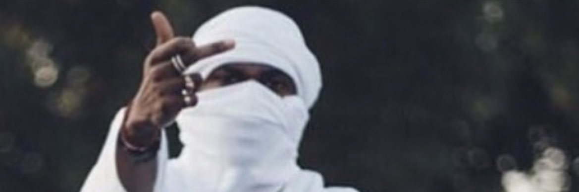 fariaakhann's profile banner image