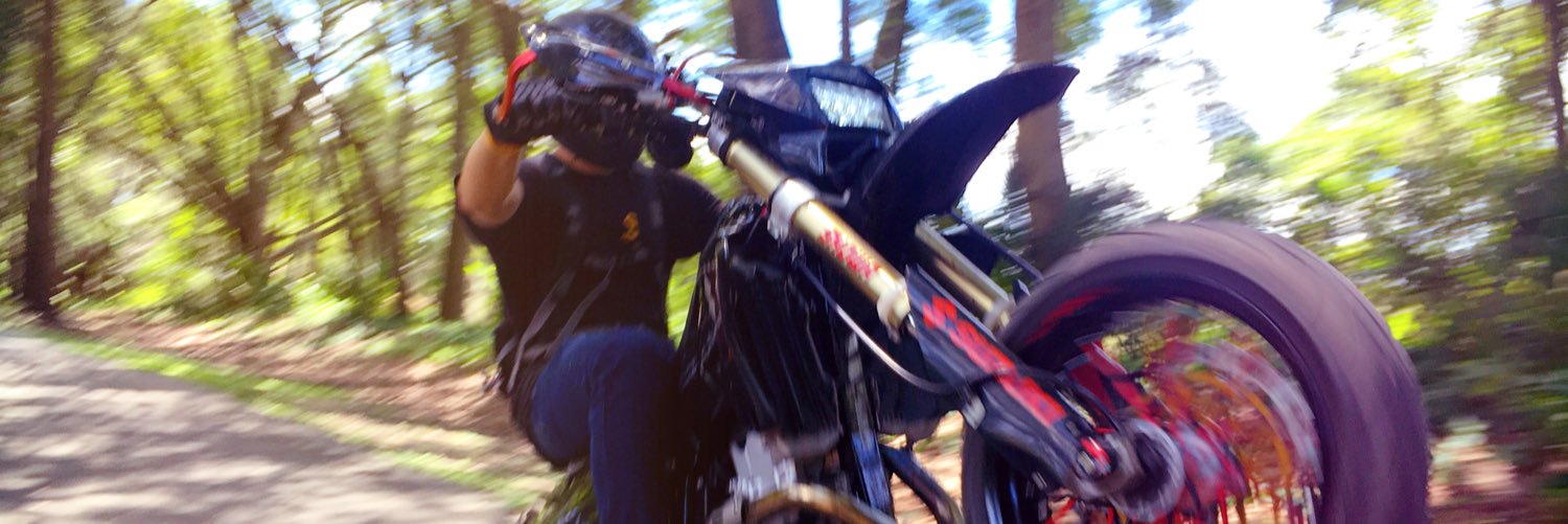 Motobroo's profile banner image