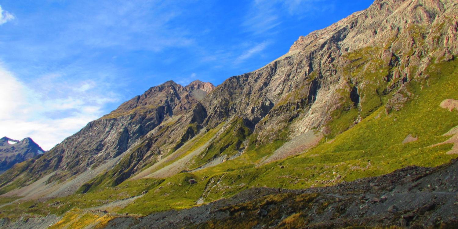 WanderingGina's profile banner image