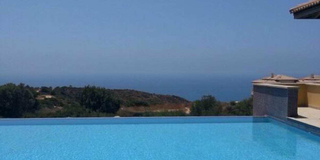 Abdullah bin Abdulaziz banner