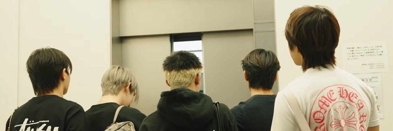 ____iamp's profile banner image