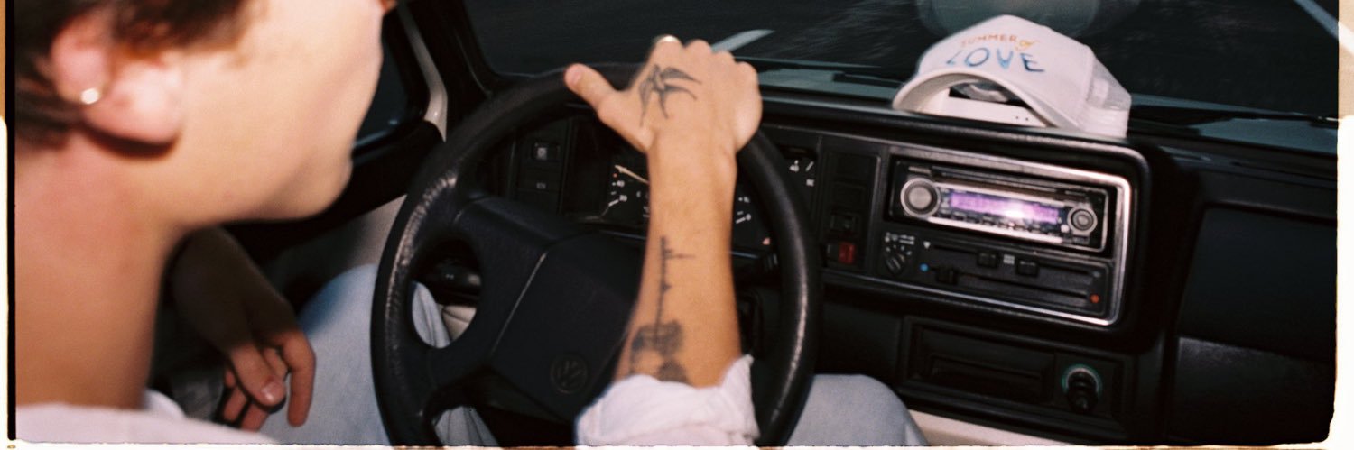 defaelman's profile banner image
