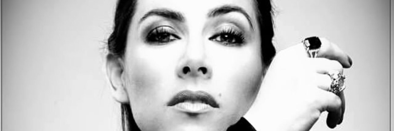 Claudia Lizaldi ✨ banner