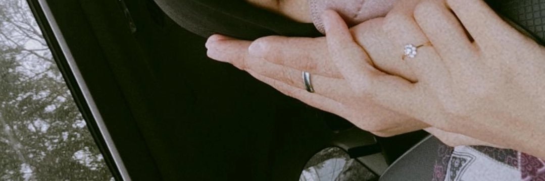 vnyrl's profile banner image