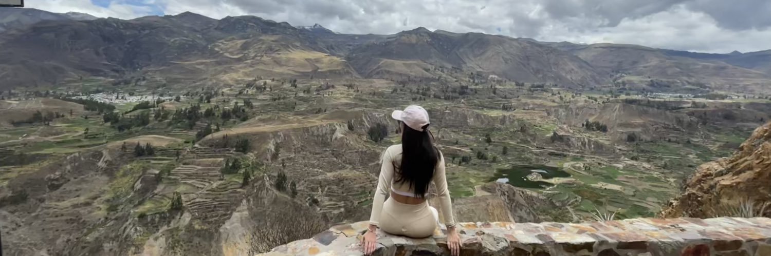 karlabanto's profile banner image