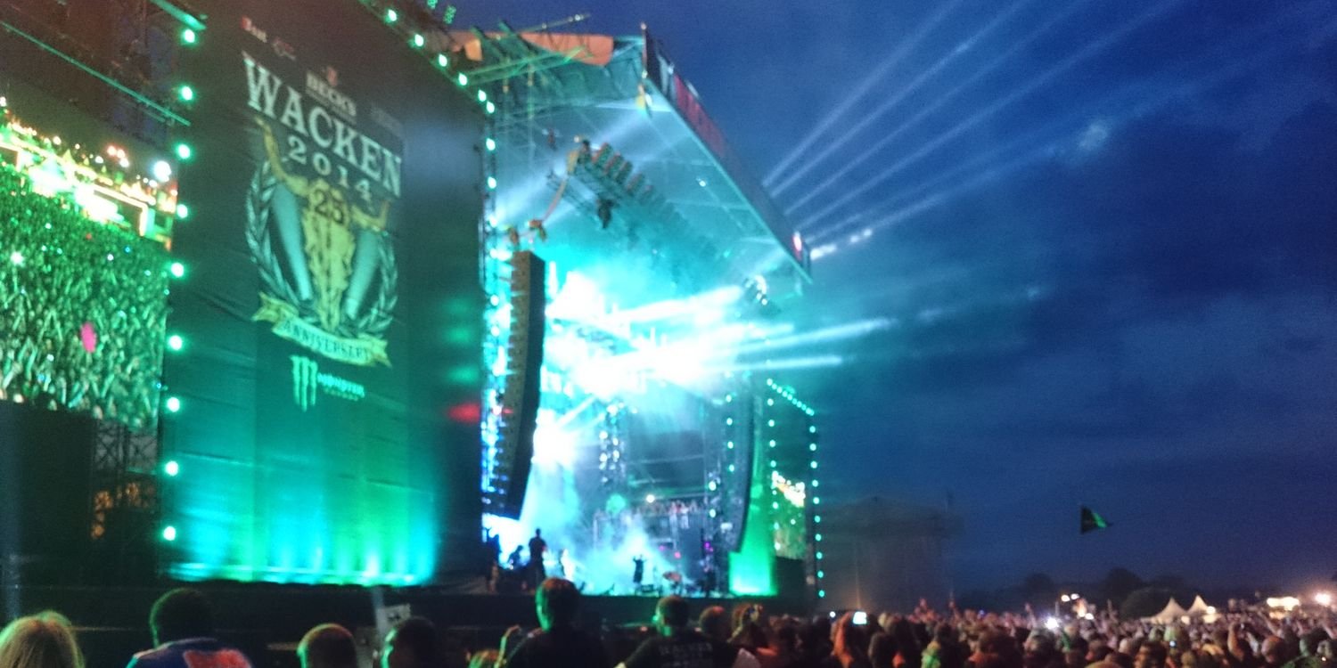 rockatuestilo banner