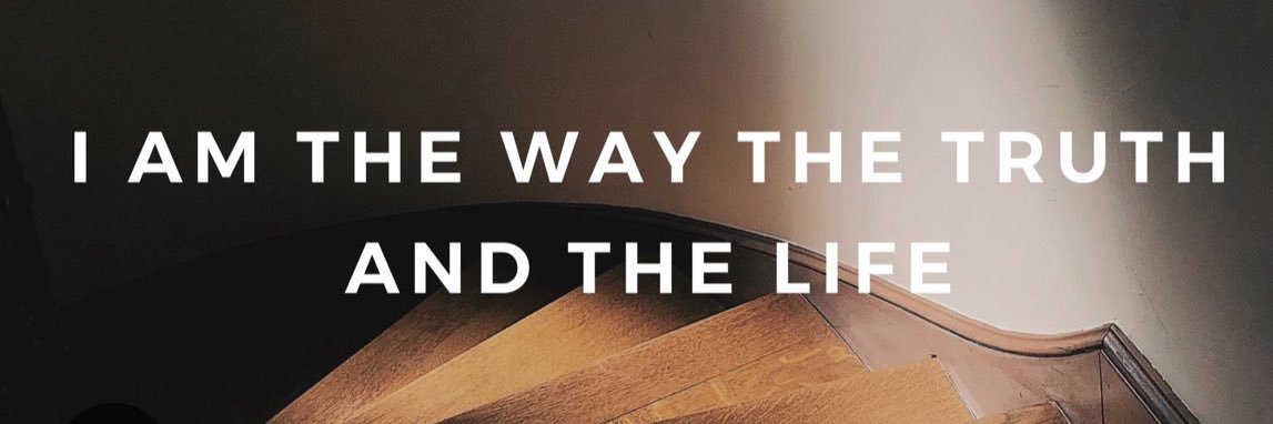 MakeupNGiggles's profile banner image