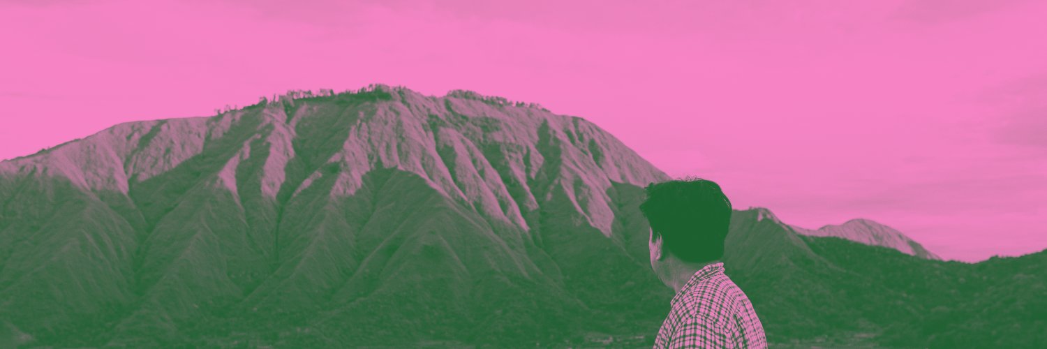 R10R's profile banner image