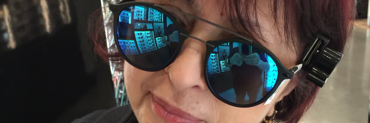 xahmas's profile banner image