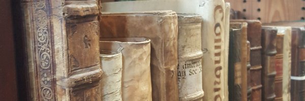 tumbling_tomes Profile Banner