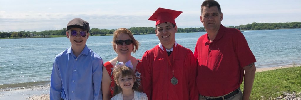 AmyLynnBaxter2's profile banner image