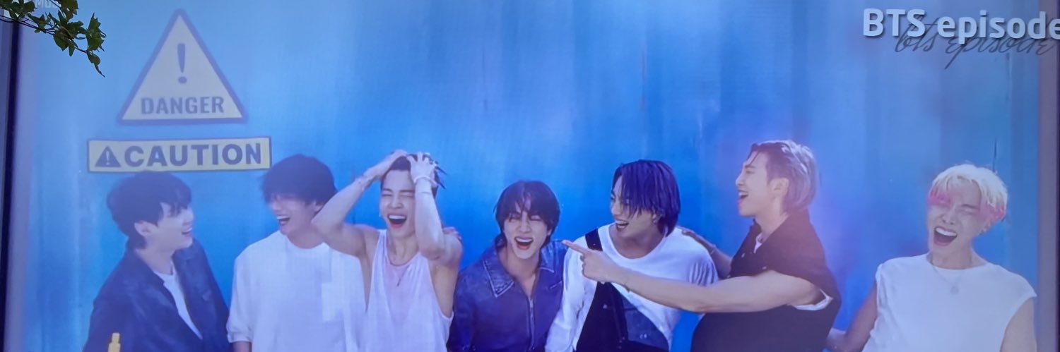 1127wai's profile banner image