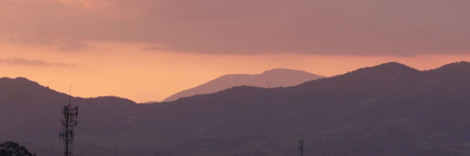 v_moraess's profile banner image