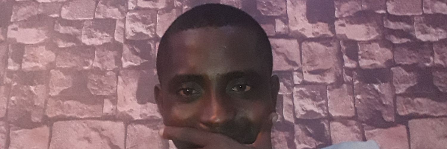 maildeeone's profile banner image