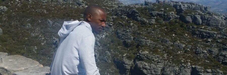 Lou_minous's profile banner image