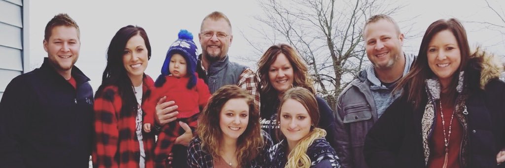 AshlynnChadwell's profile banner image